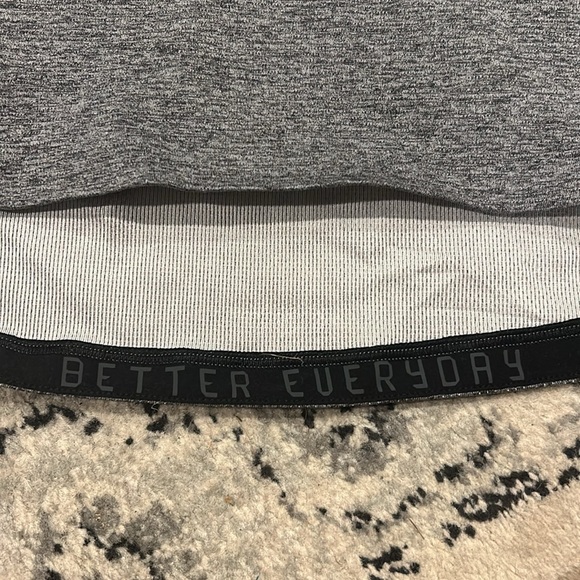 Lululemon Men’s Textured tech Hoodie - Picture 2 of 6